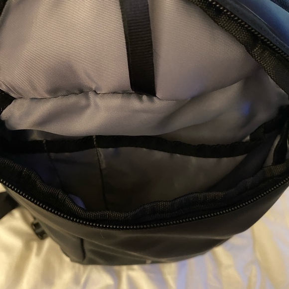 Men’s black bag for iPad or laptop. - Picture 16 of 16